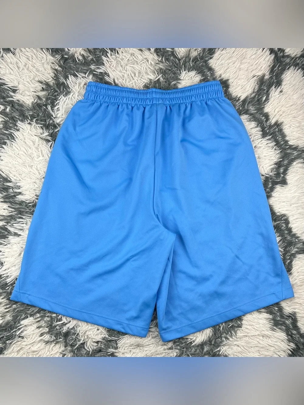 Jordan Men’s UNC Blue Y2K Basketball Athlete Shorts Size XL